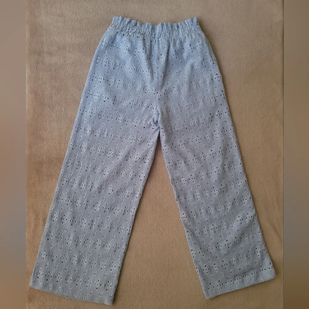 Zara Girl Eyelet Light Blue Wide Fit Pants Size 11-12 - Picture 4 of 4